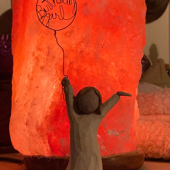 Willow Tree Angel Birthday Girl - Picture 1 of 9